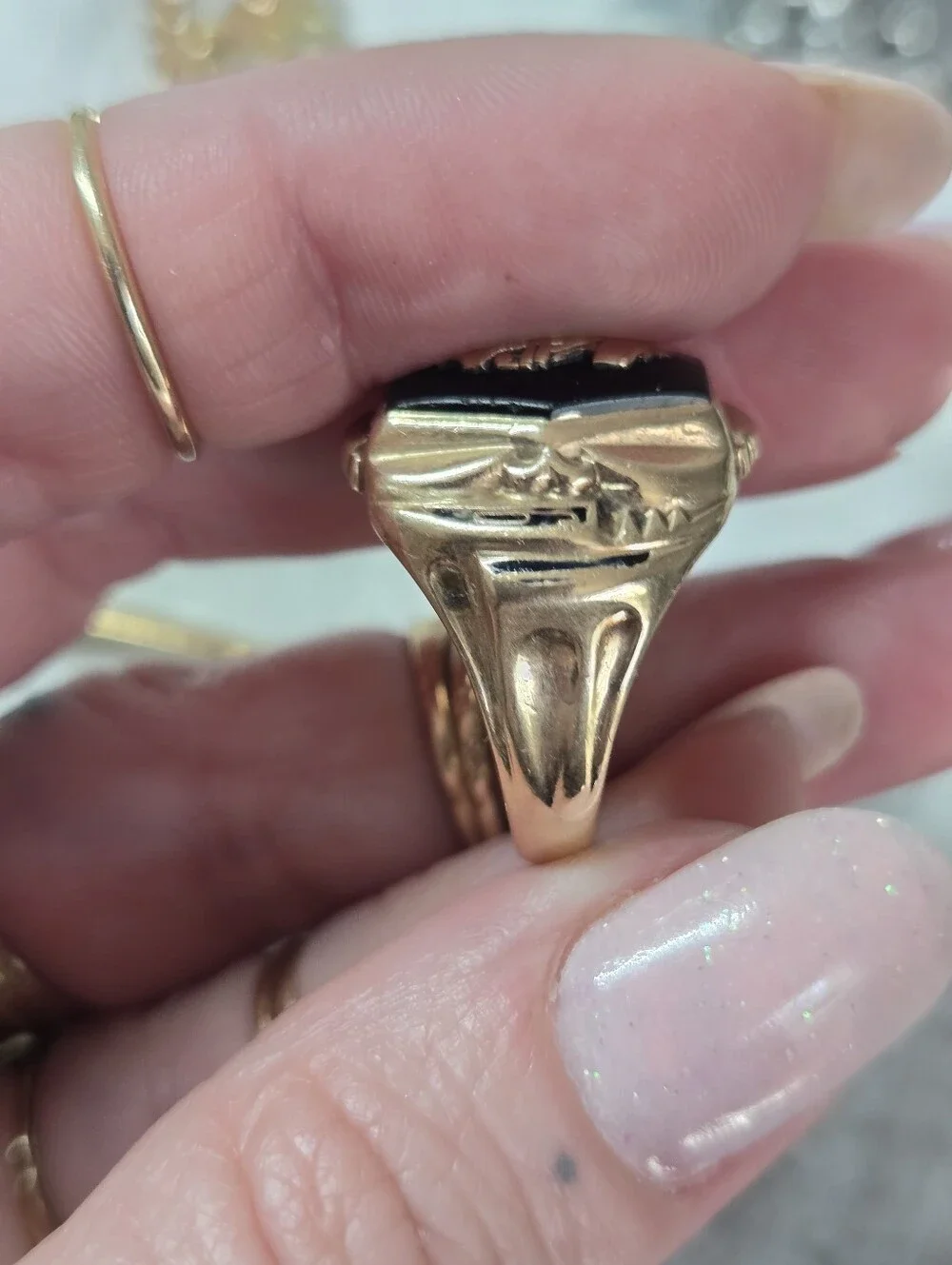 10k Yellow Gold and Black Men's Class Ring - Classic Art Deco Style
